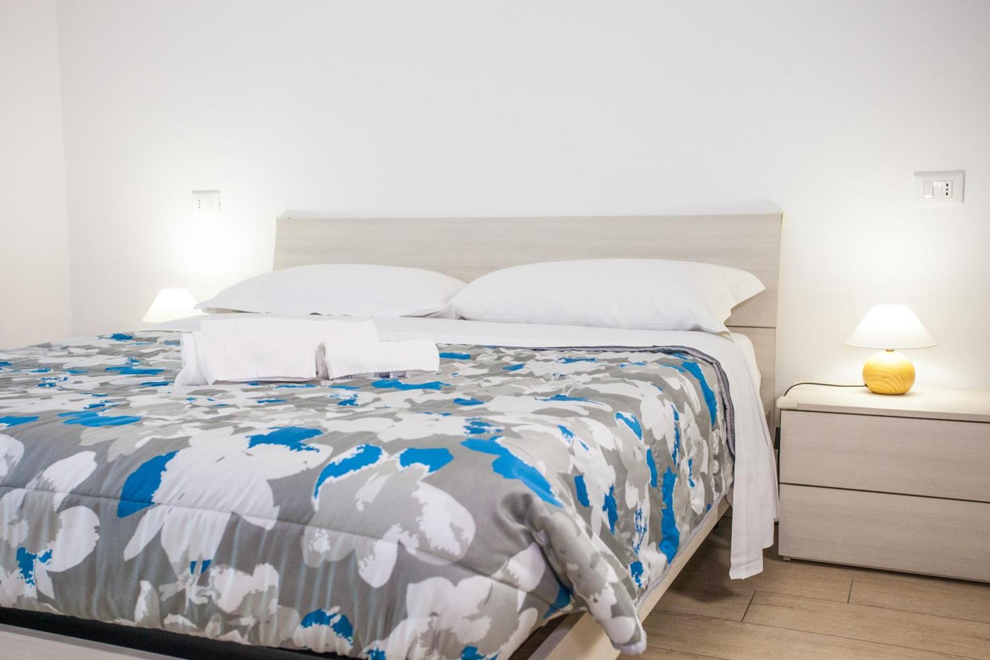 Alloggio Turistico A Casa Di Paoletto Fiumicino Bagian luar foto