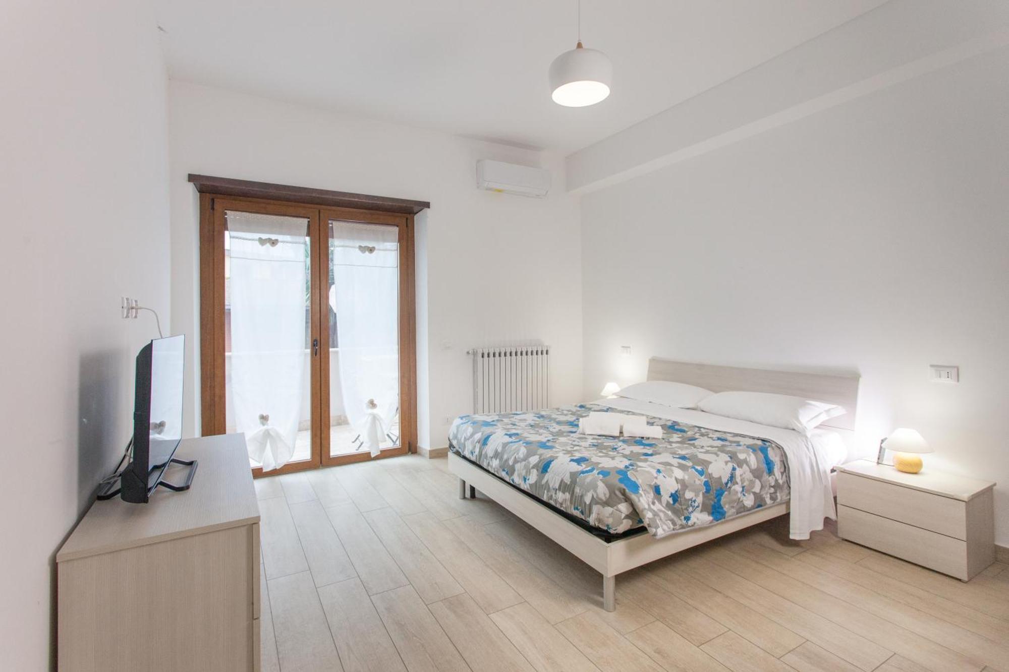 Alloggio Turistico A Casa Di Paoletto Fiumicino Bagian luar foto